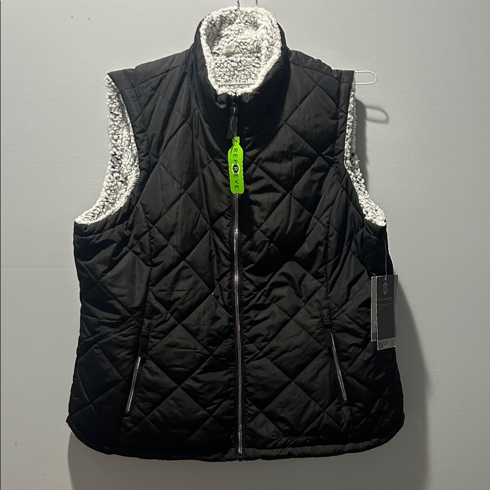 Free Country Black Puffer Vest